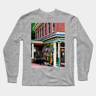 Strasburg PA - Corner Restaurant with Hanging Plants Long Sleeve T-Shirt